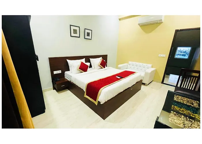 Hotel Premium Shree Ganesh Near Bypass Road, Jaipur